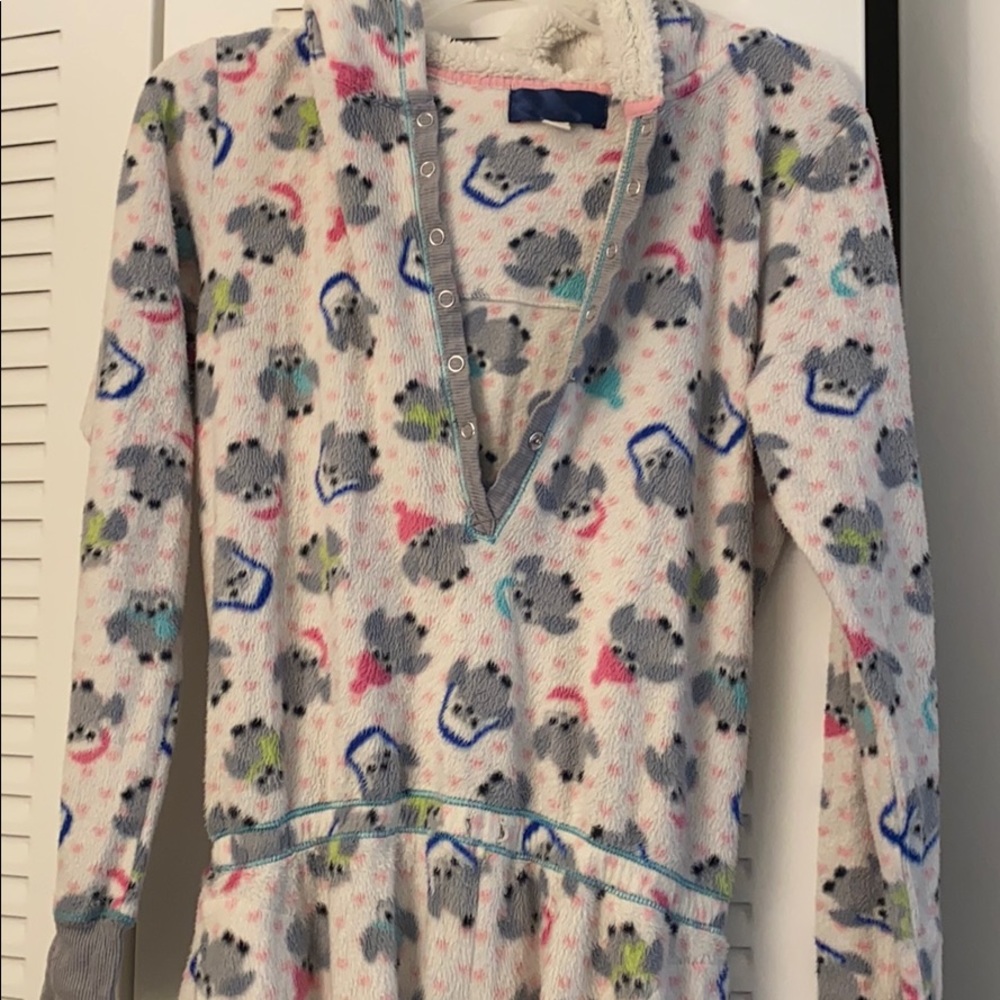 Onesie - Picture 2 of 3